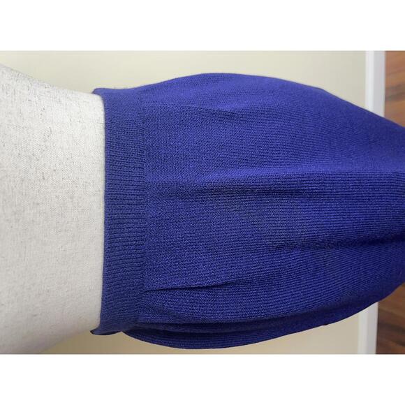 Classic St. John Knits Pencil Skirt Size Medium Blue Santana Knit - Picture 3 of 5